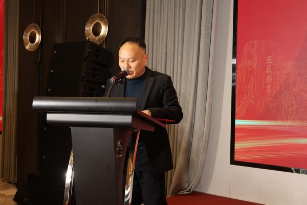 《同心致远·共创辉煌》热烈祝贺泰安市福建商会8周年庆典活动圆满成功